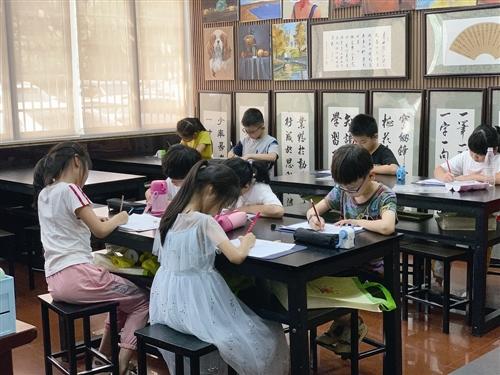 青少年書法培訓(xùn) 熱情易起，堅(jiān)持難求